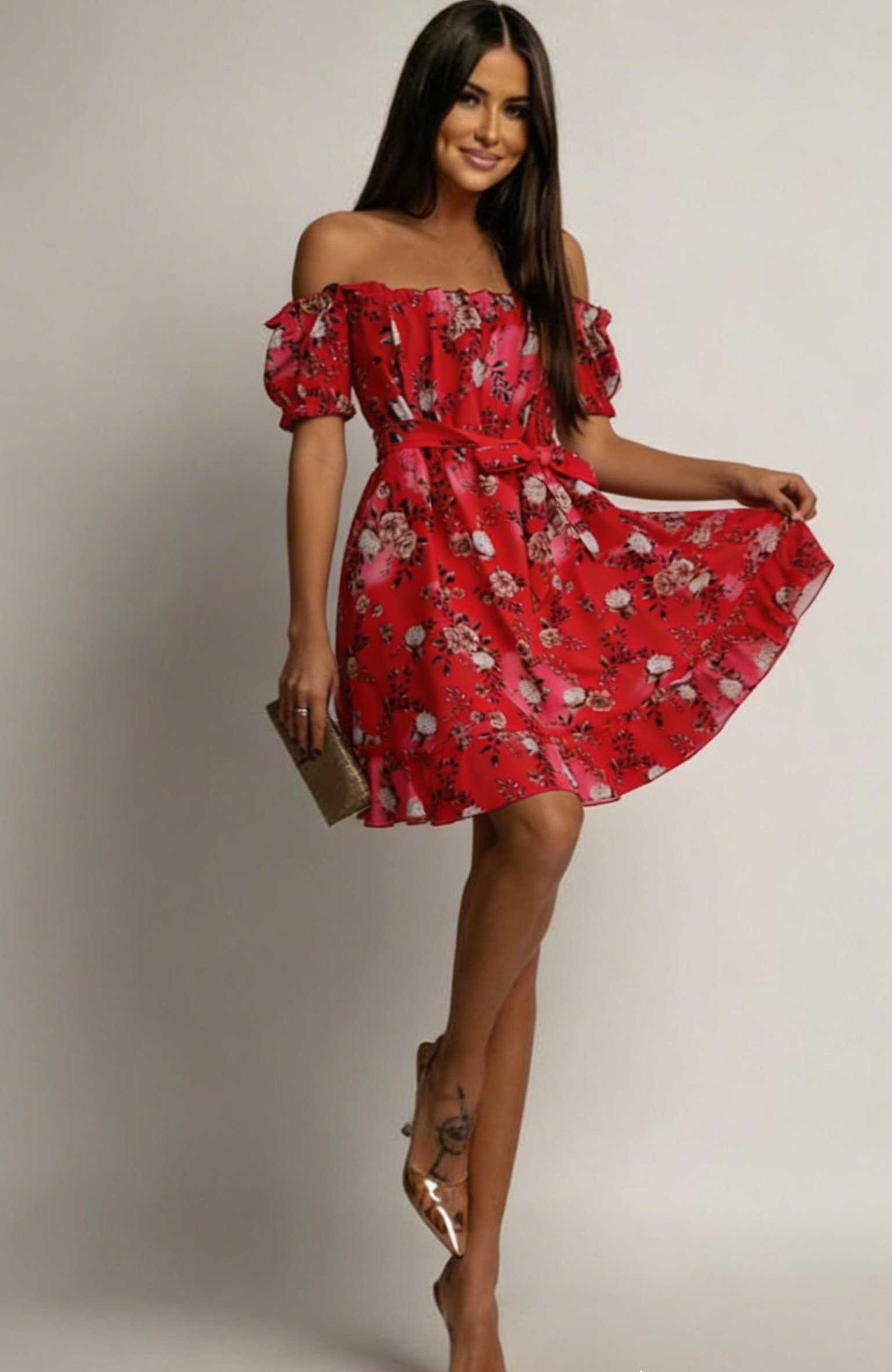 rochie roz scurta eleganta Rochie de vara scurta rosie cu flori in clos Pinky